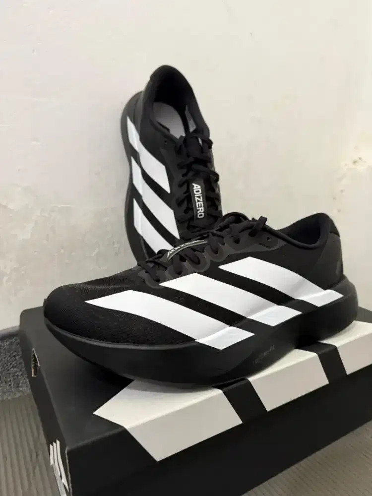 ADIDAS ADIZERO EVO SL – LIKE NEW 100% ORI