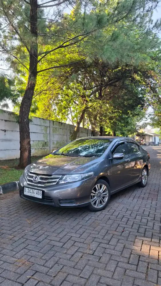 Honda City E 2012 Manual Low Km 40.000an  Bogor