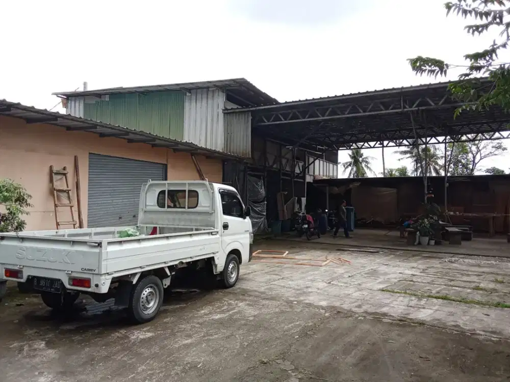 Di jual cepat dan murah Workshop di Jl cendana ,Rawakalong , GN Sindur