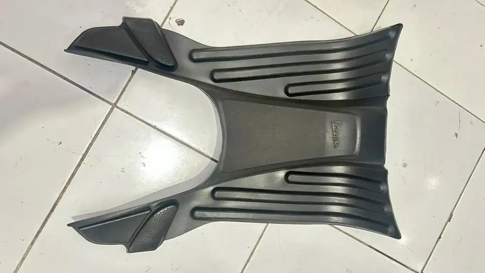 Floormant Original Piaggio Vespa LX / S LED 2022 (copotan pribadi)