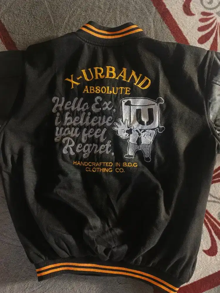 JAKET VARSITY X-URBAN ABSOLUTE