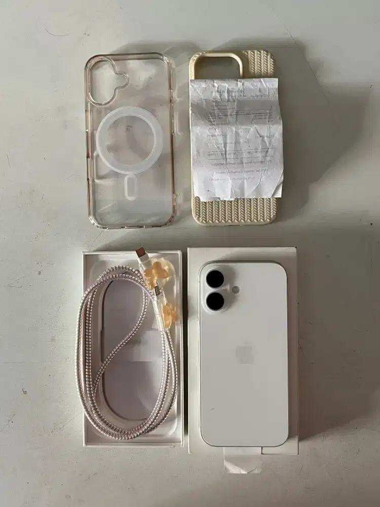 Iphone 16 128 ibox white
