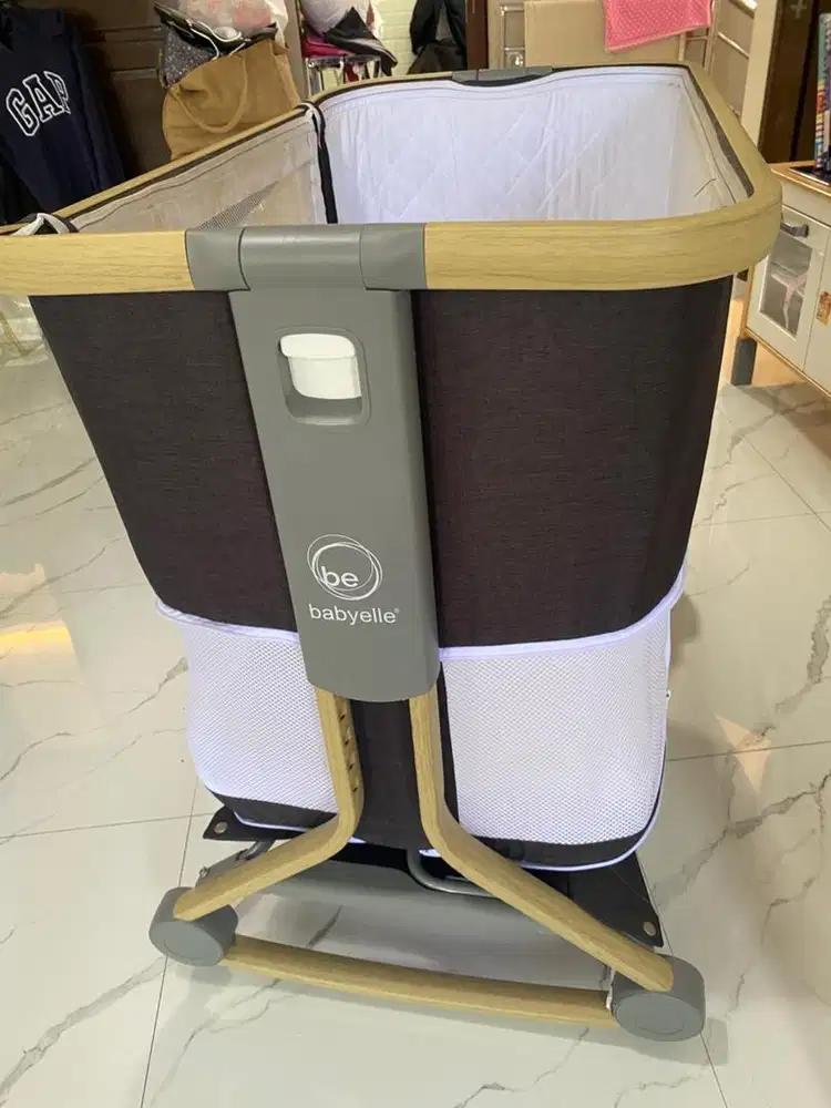 Box Bayi & Matras (Babyelle Cloud & Izzii)