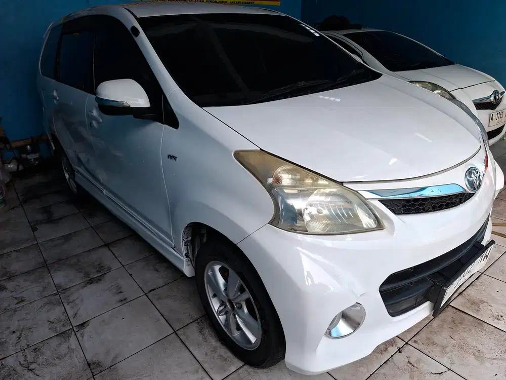 Toyota Avanza 2012 Bensin