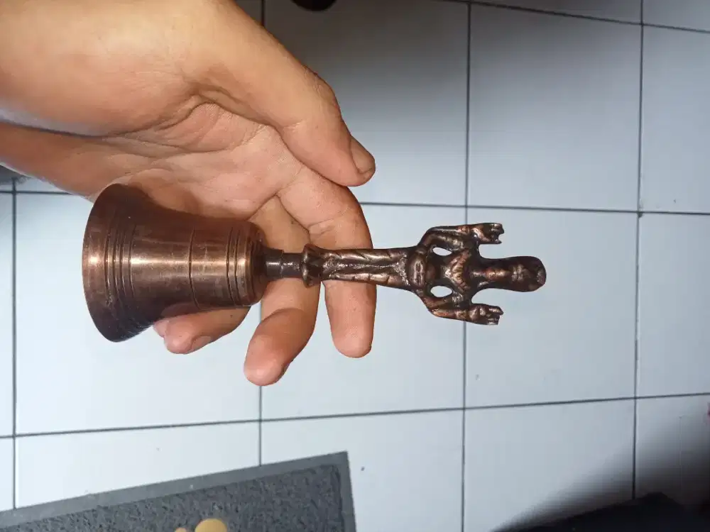 Vajra antik lawas temuan