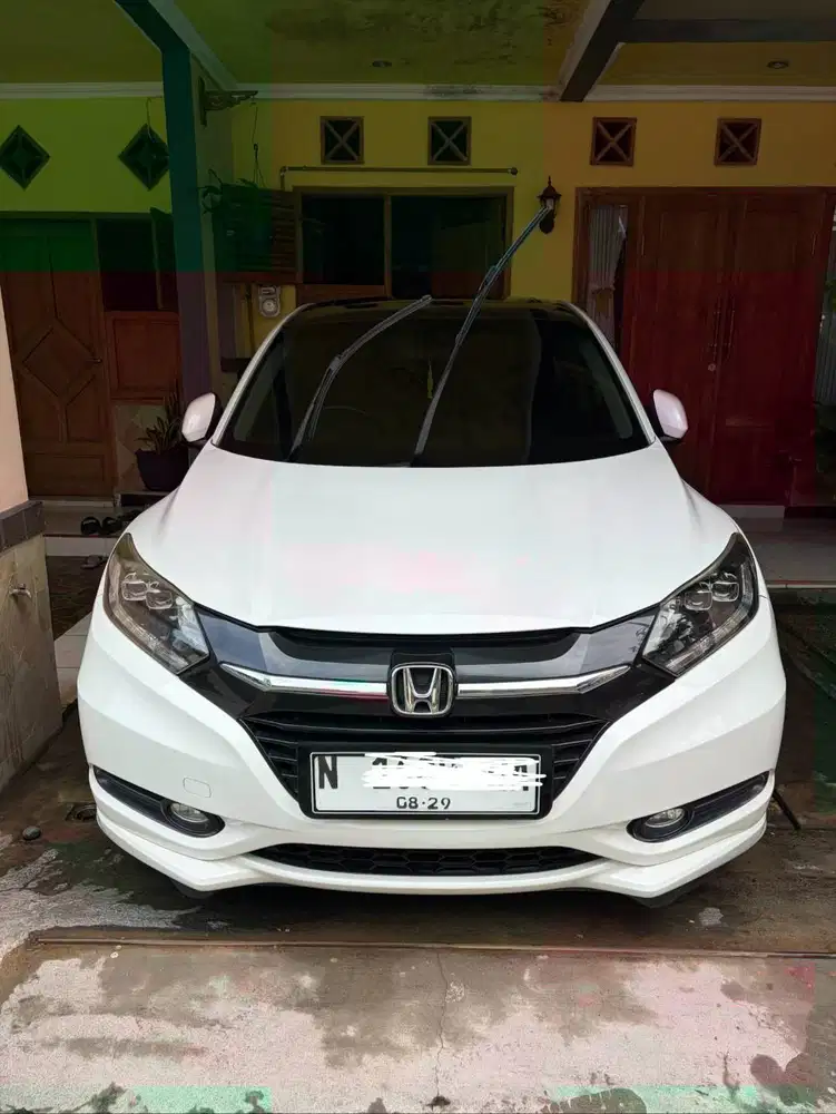HRV Prestige 1.8 White Low KM