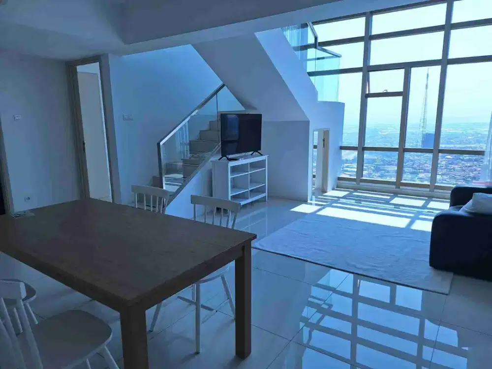 APARTEMEN MEWAH LA RIZ MANSION 2 LOFT 2 LANTAI PRIVATE LIFT 3BEDROOM VIEW CITY FURNISHED