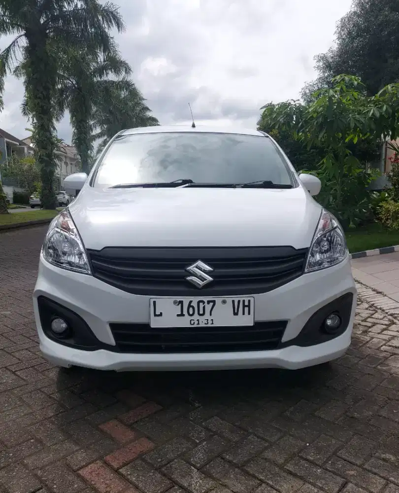 Suzuki ERTIGA 2015 M/T
