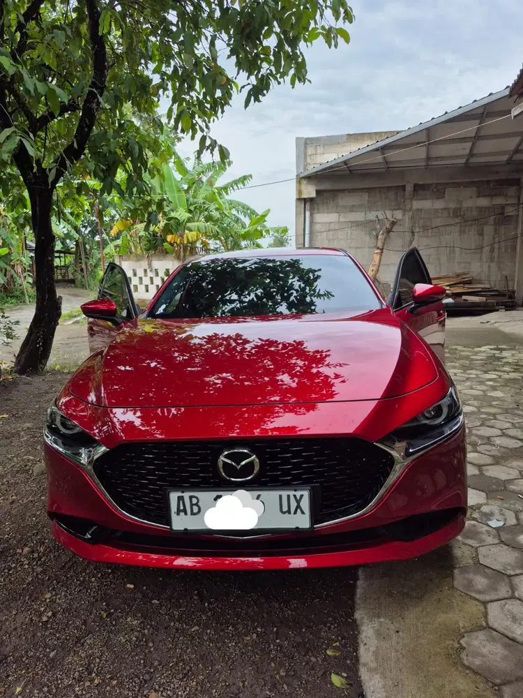 BU Mazda sedan 3 skyaktive pajak baru milik pribadi