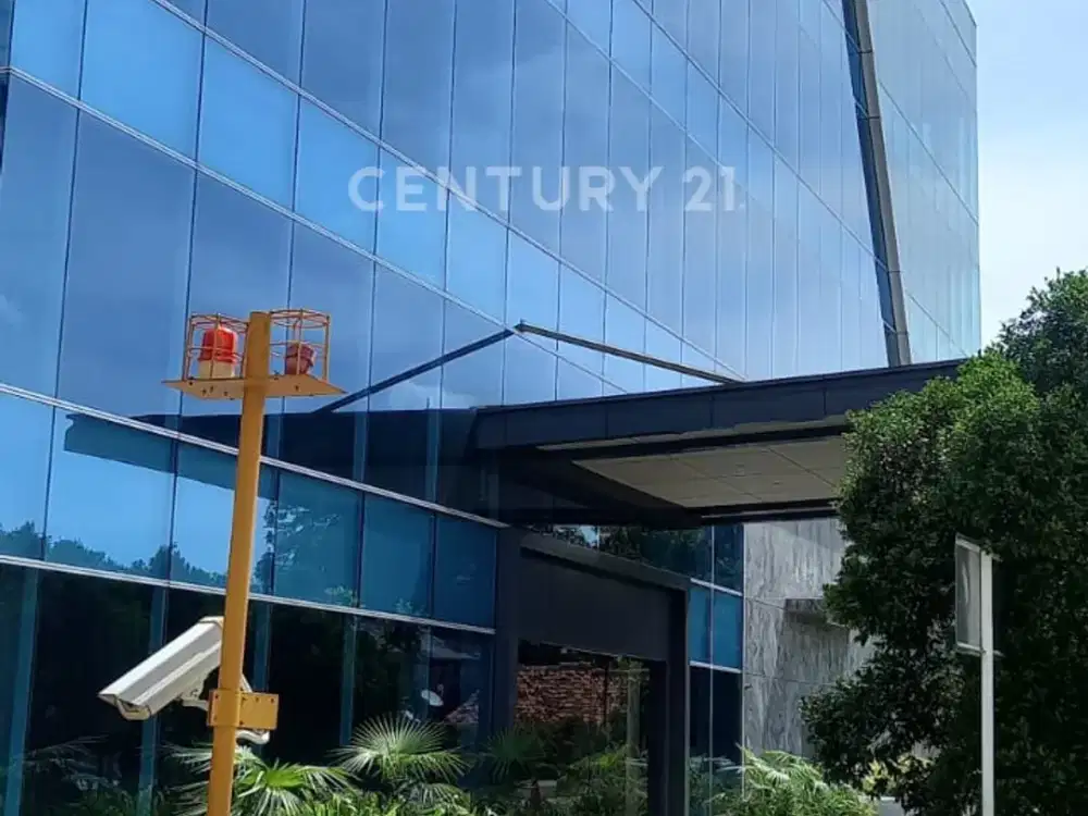 Gedung Kantor Di Area Perkantoran Segitiga Emas Gatot Subroto