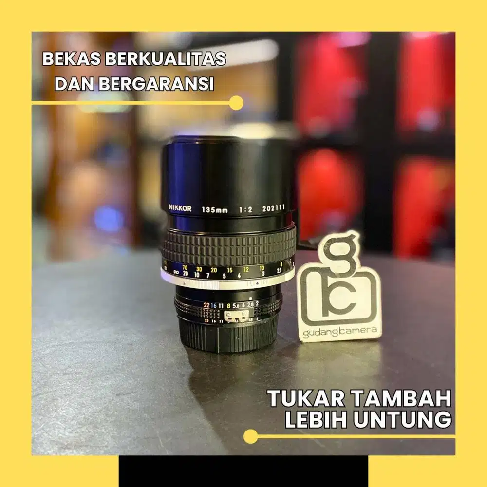 Nikon 135mm f2 AIS - MINT CONDITION - 2111