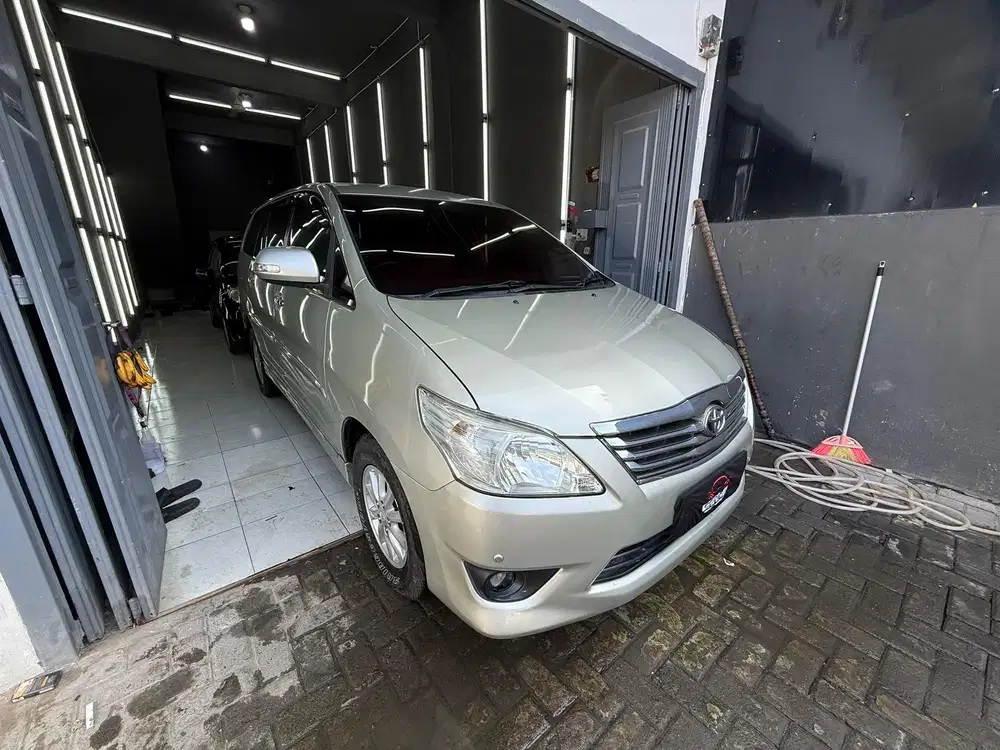 TOYOTA INNOVA 2.5 V DIESEL MATIC 2012 REBORN XPANDER HRV AVANZA CORTEZ
