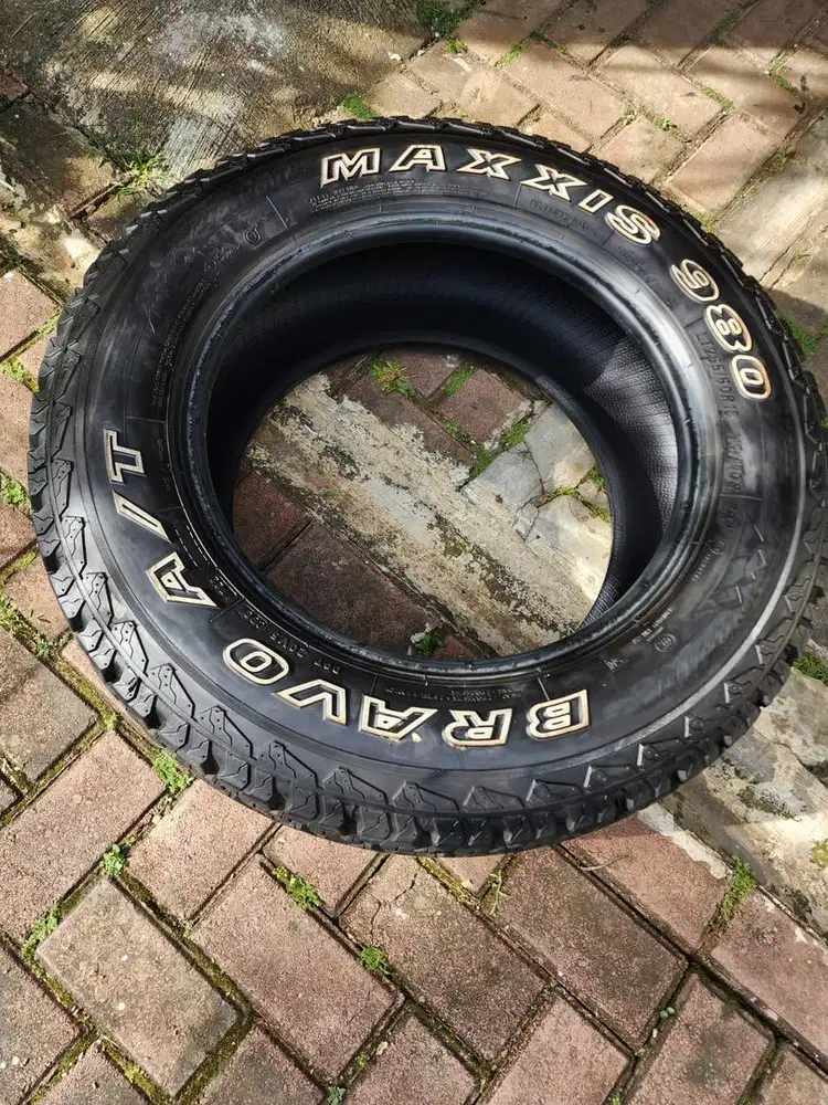 Ban 265/60 R18 Maxxis AT Bravo 980