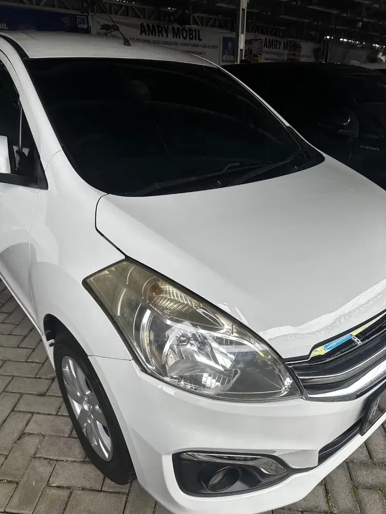 Suzuki Ertiga th 2016 cc 1250 warna Putih