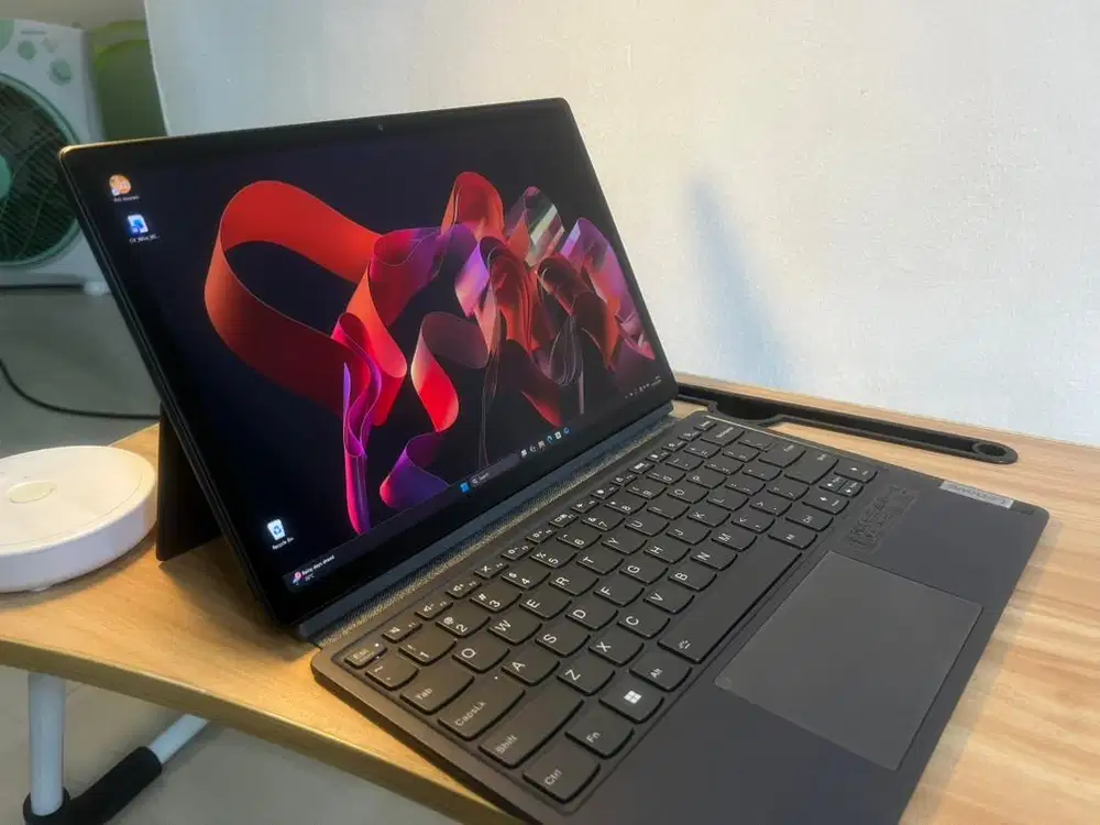 Lenovo ideapad Duet 5 Intel I5 1335U 16GB SSD 512