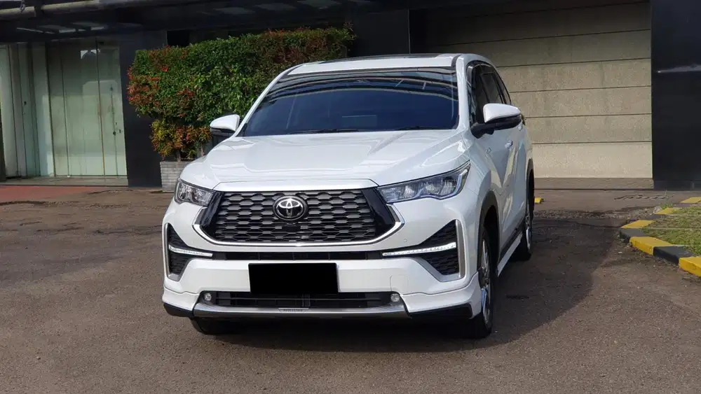 Km6rb toyota kijang innova zenix q hybrid modelista tss 2025 putih