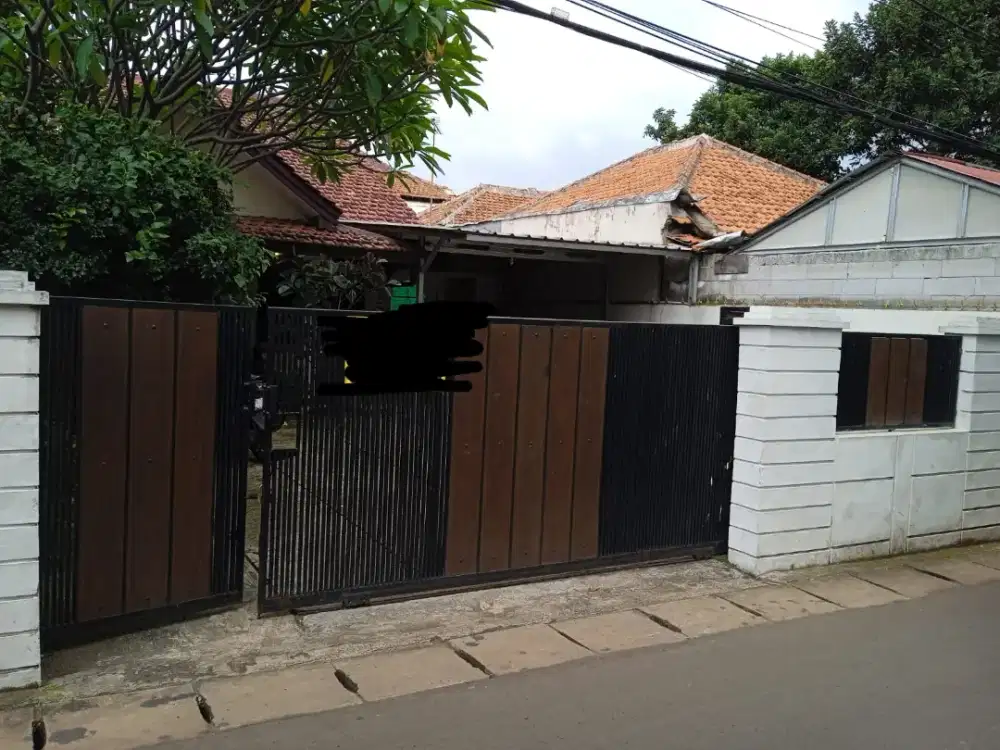 Rumah asri Condet Jakarta Timur