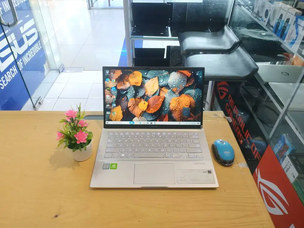 FOR SALE LAPTOP ASUS VIVOBOOK X431FL CORE i7 GEN 8 NVIDIA GEFORCE