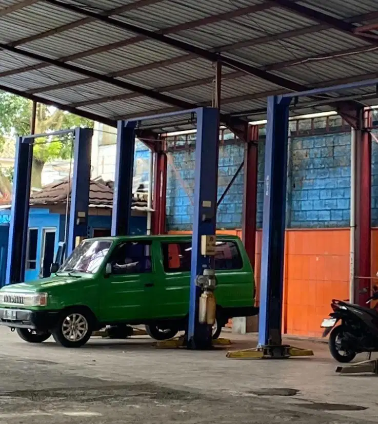 Two Post Lift Hofmann Seken Bergaransi