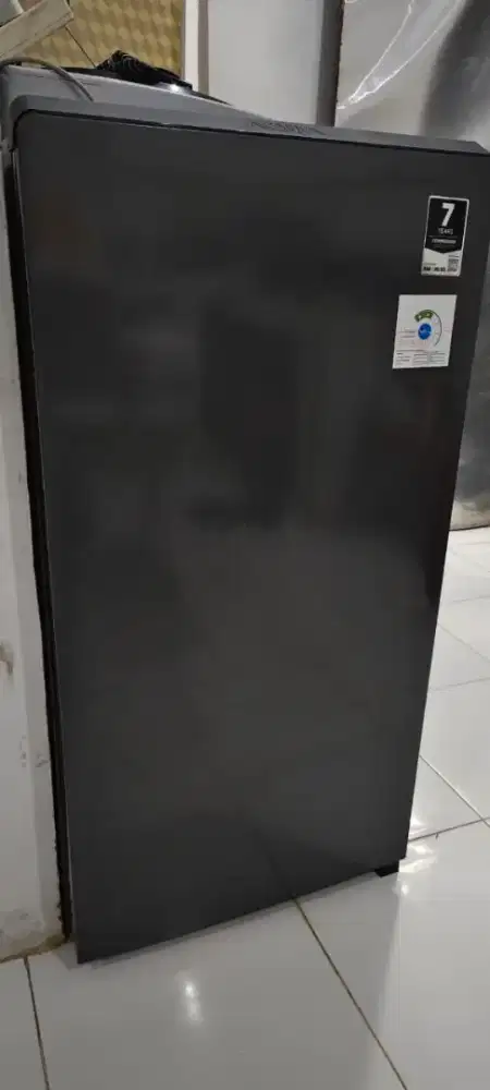 Kulkas 1 Pintu Aqua AQR-D185