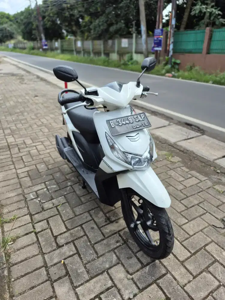 Dijual Honda Beat karbu tahun 2011 mesin jos