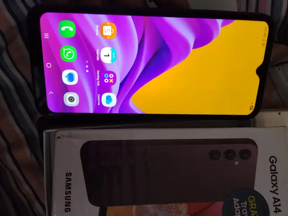 Samsung galaxy A14 Ram 4+4/128Gb kondisi istimewa pemakaian cewek