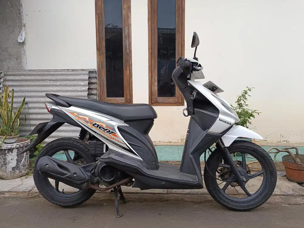 Honda beat karbu 2012 lengkap pajak hidup