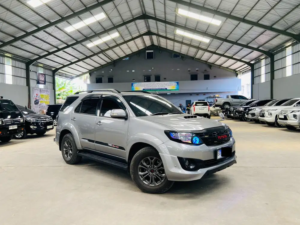 Toyota Fortuner 2.5 G TRD 2012 / 2013 AT Matic, Sangat terawat