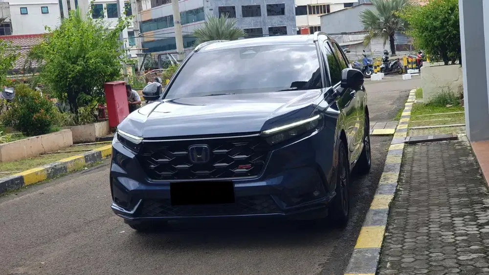 Km34rb honda crv rs hybrid sensing 2023 pemakaian 2024 biru