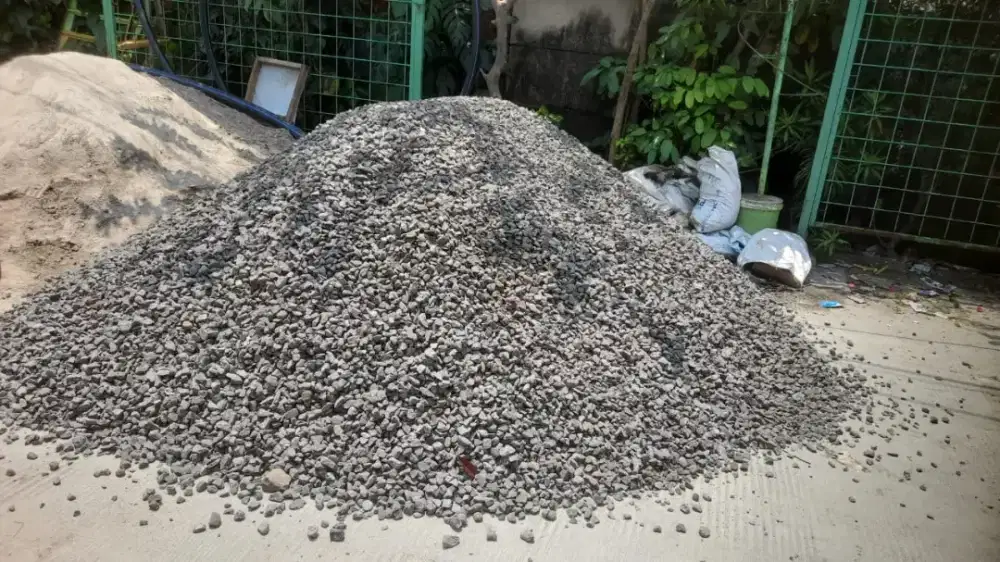 Supply Material Alam sirdam Abu batu pasir ayak batu split makadam std
