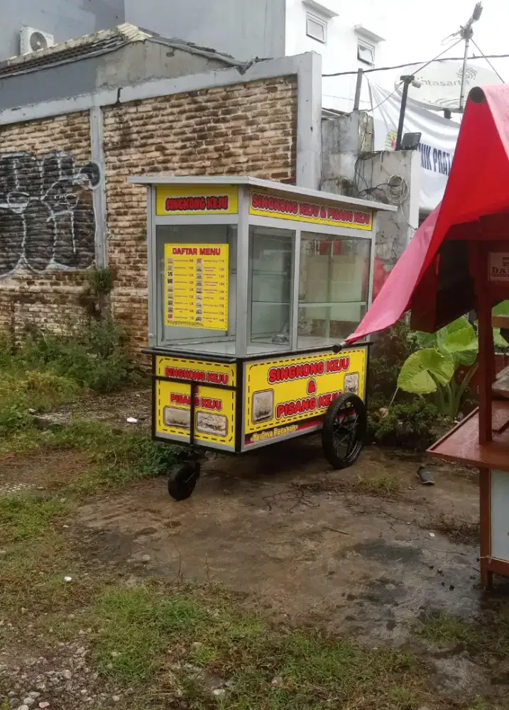 Gerobak jualan serbaguna