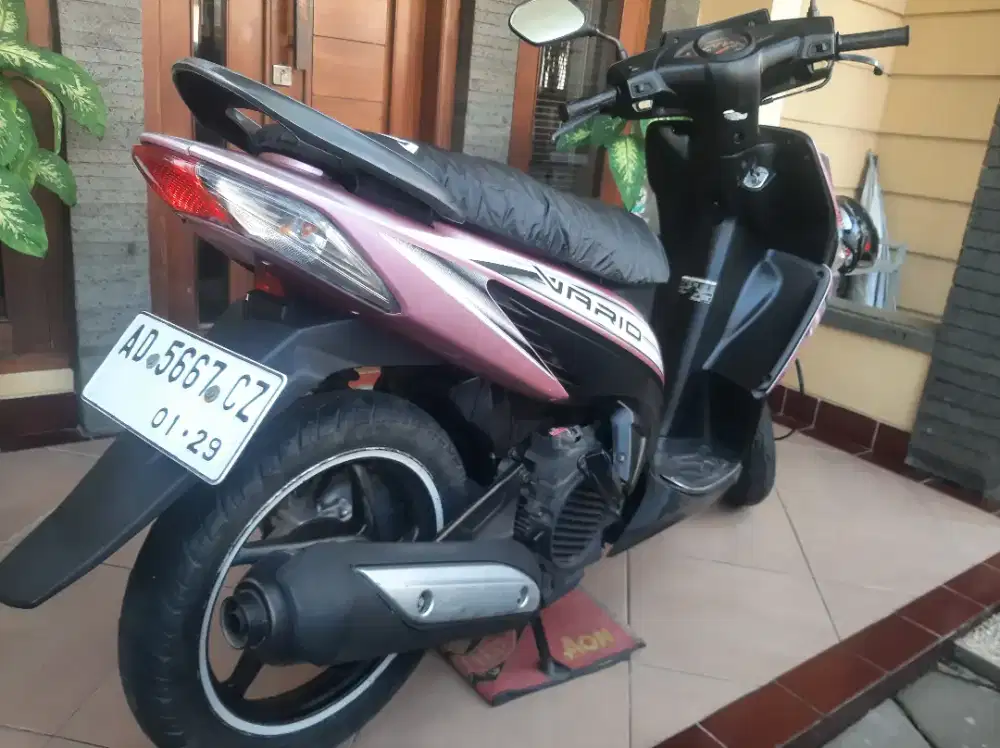 Jual motor honda vario 110 tahub 2008