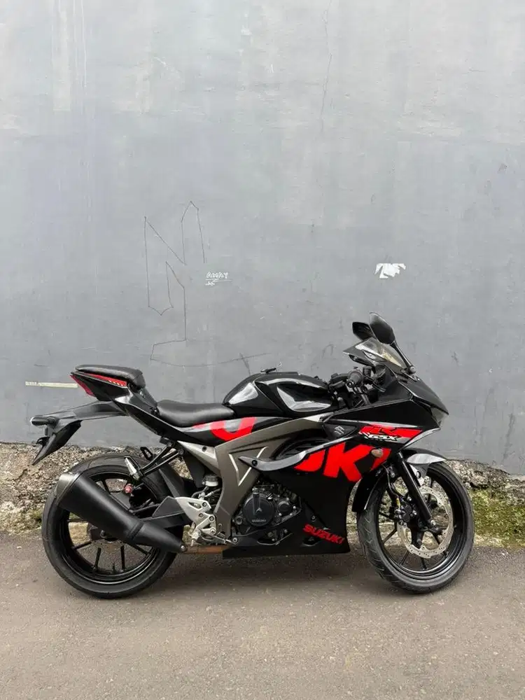 Suzuki gsx 150r 2018