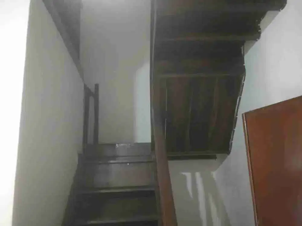 rumah siap huni murah luas strategis di Antapani cocok untuk kost2 an