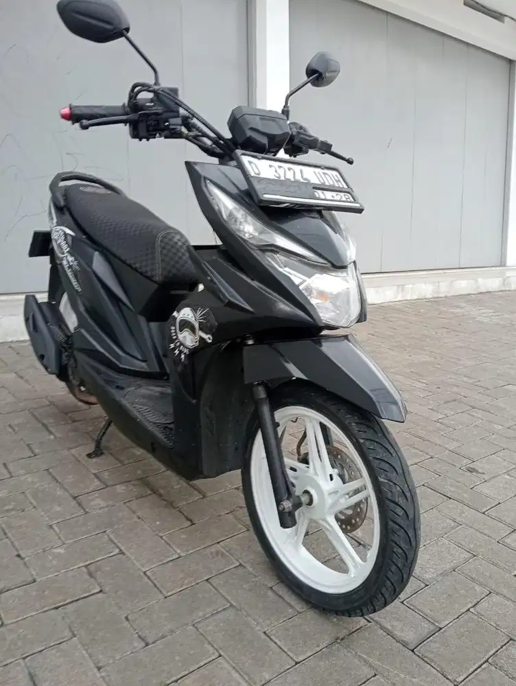 Honda beat street 2018