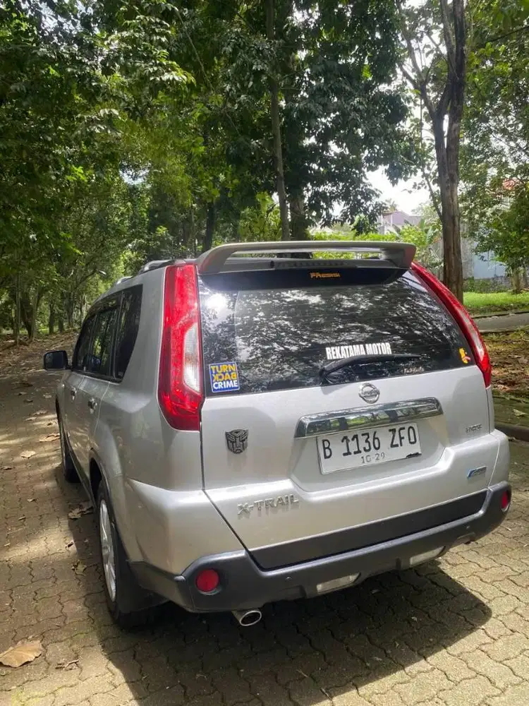 nisan xtrail 2.o thn2014 w silver met tgn1 antik low km tgn1 full set