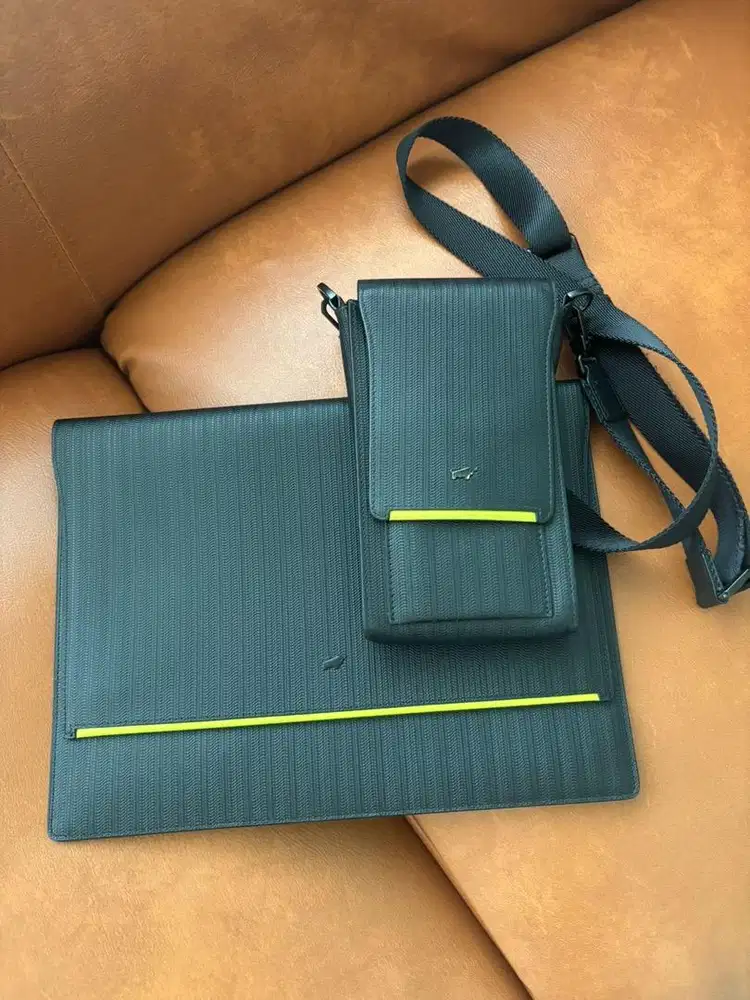 Preloved Original Tas Sling Bag Pouch Braun Buffel