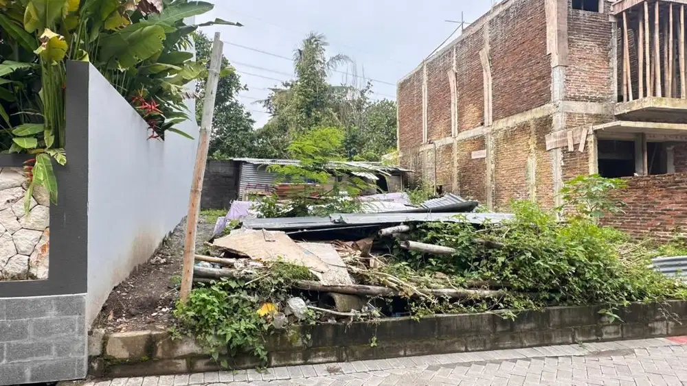 Dijual Tanah Pekarangan Dekat Tengkleng Gajah Dalam Kawasan Perumahan