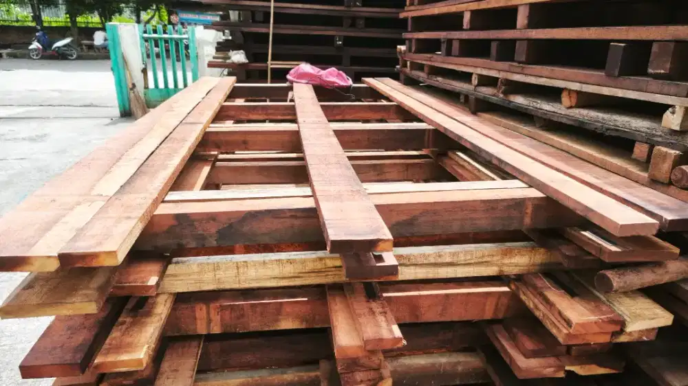Jual palet kayu Papua