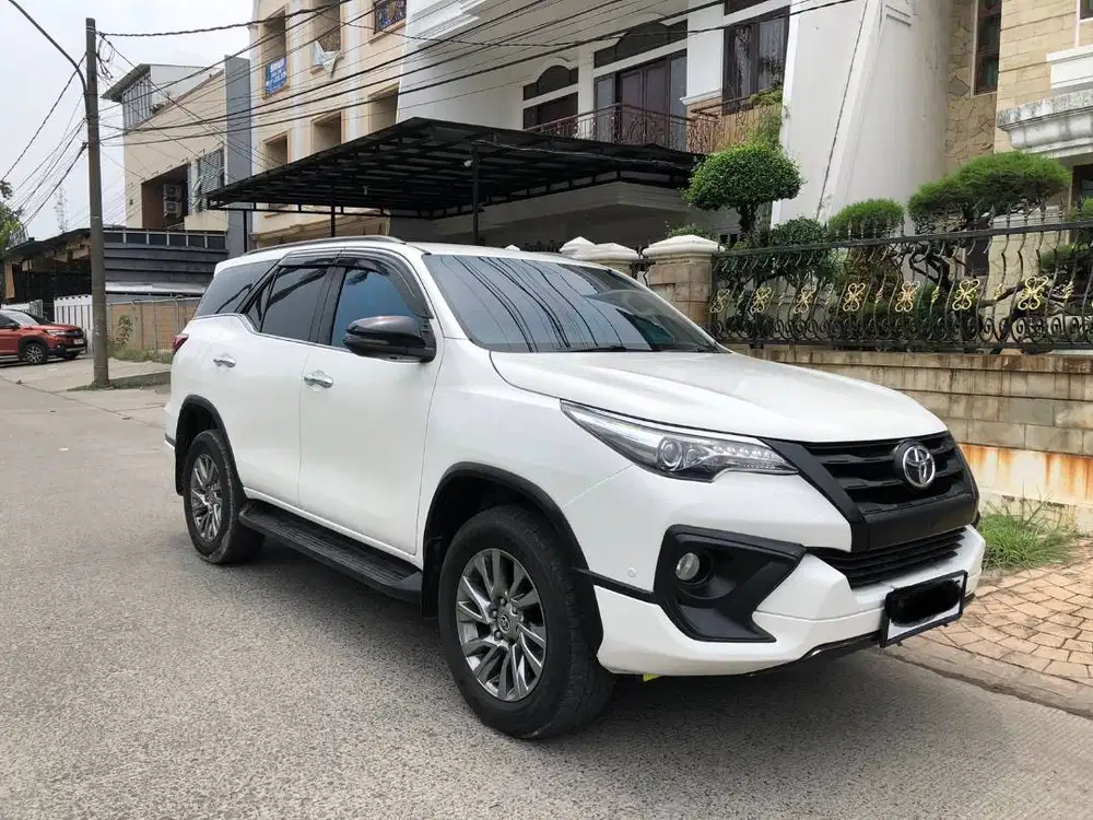 Toyota Fortuner 2.4 VRZ TRD 2020
