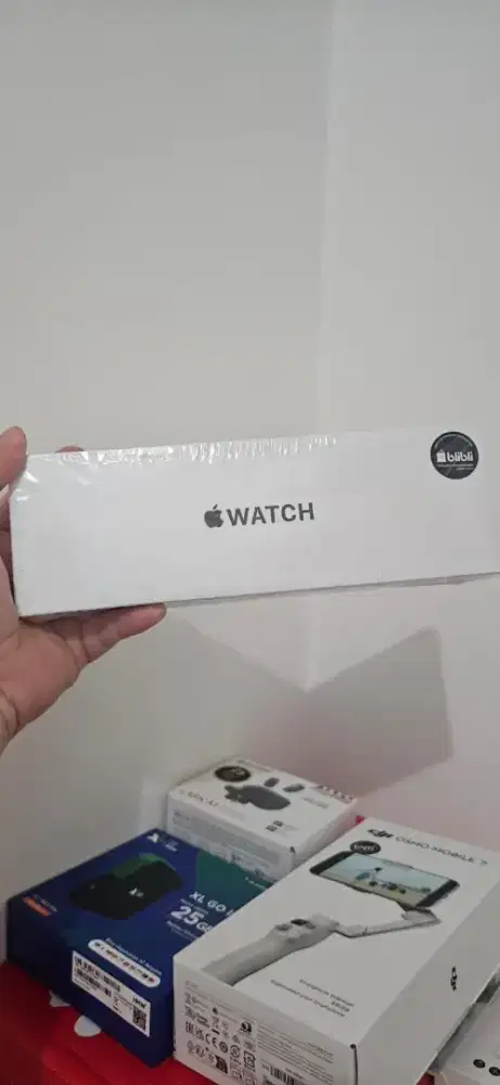 [BNIB] Apple Watch SE (Gen 2) | 40mm | Sport Loop | Midnight Ink