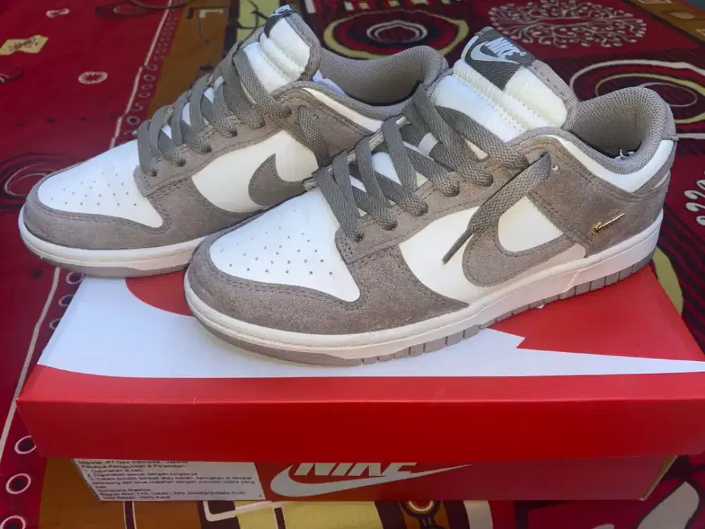 Nike Dunk Low womens - Metallic Gold