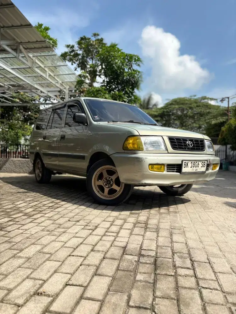 kijang kapsul bensin thn 2001