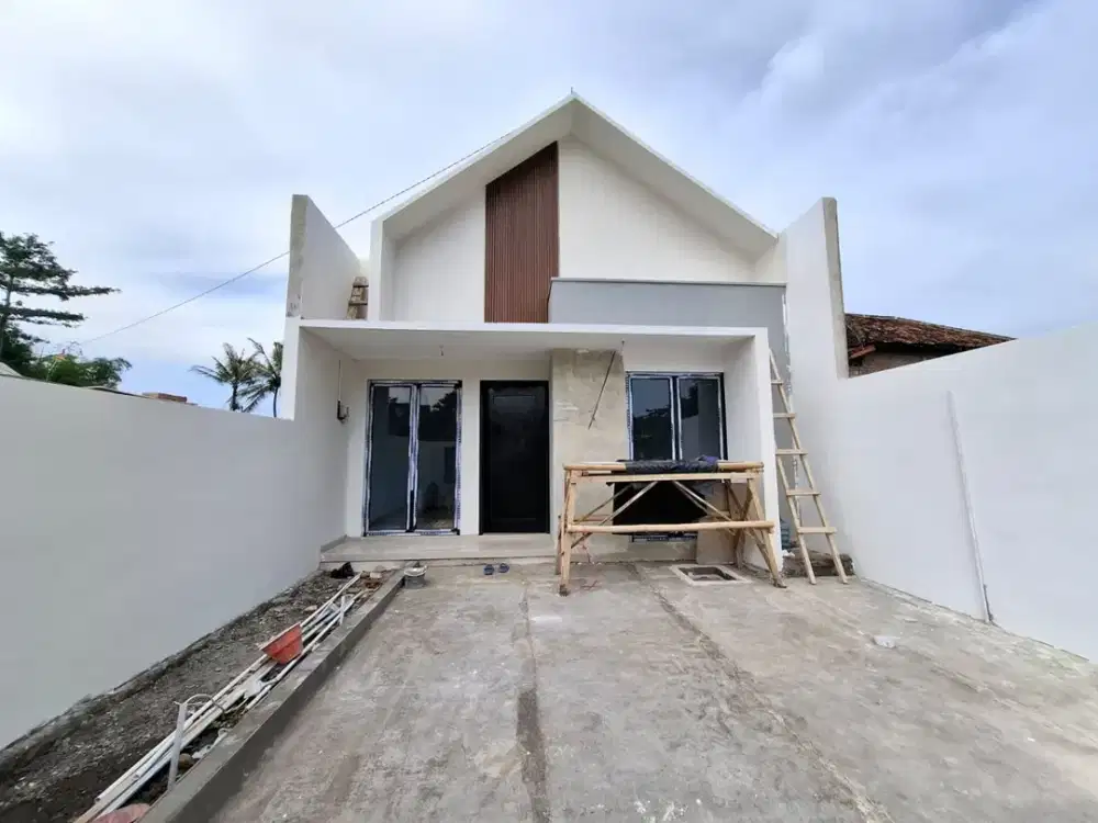 Rumah Strategis Dekat Jl Magelang Km 12 Harga 600Jt-an, Akses Perumahan Lebar