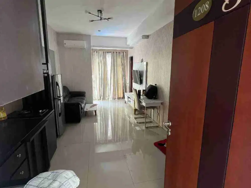 disewakan apartemen gunawangsa merr tower A luas 52 full furnish
