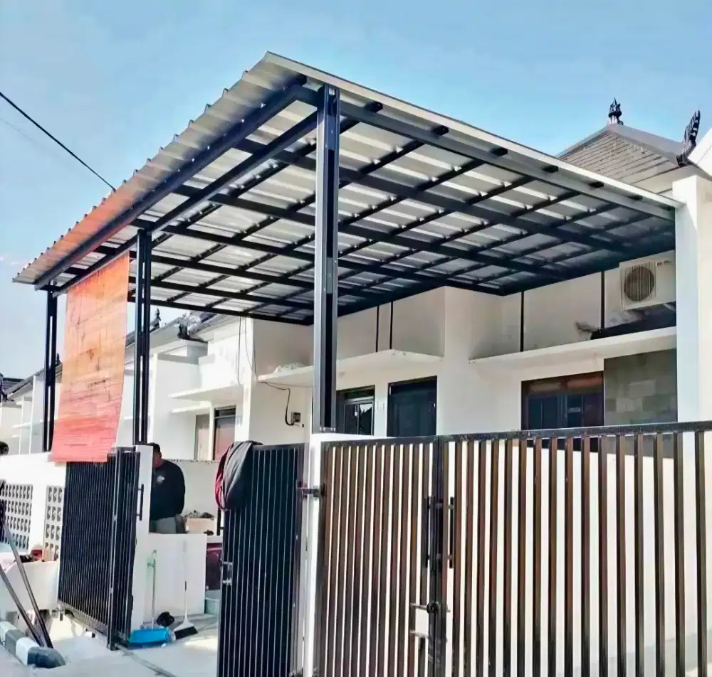 Kanopi baja ringan dan garasi