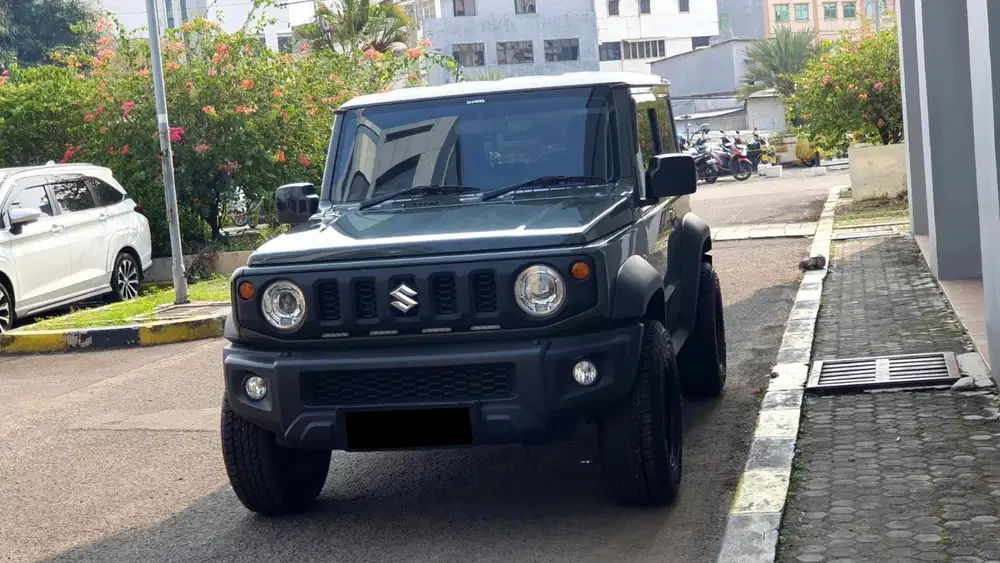 Km5rb suzuki jimny 3 door manual 2023 hijau