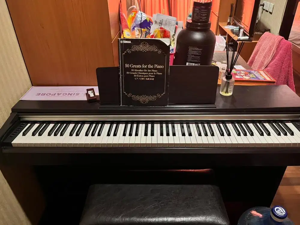 Digital Piano Yamaha ARIUS YDP-142