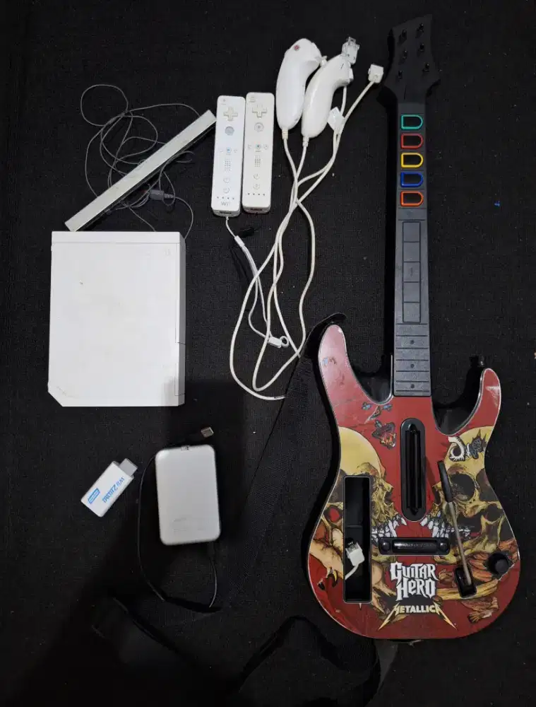 Nintendo Wii Full Set + Guitar Hero