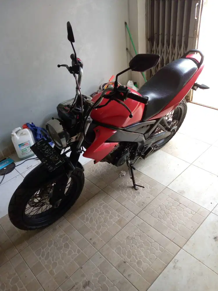 DIJUAL VIXION OLD 2009